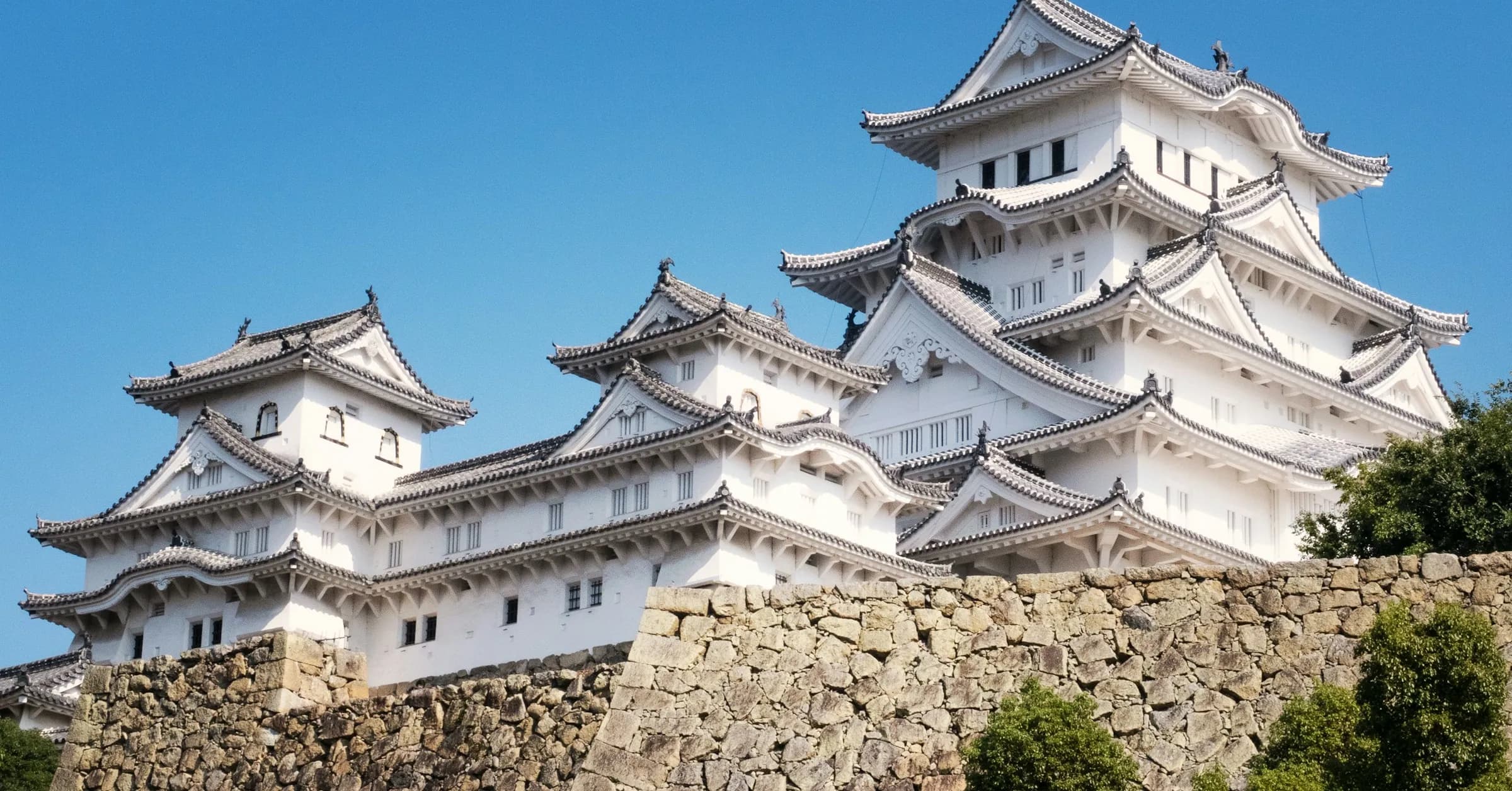 The white keep of Himeji Castle, one of the best day trips from Osaka
