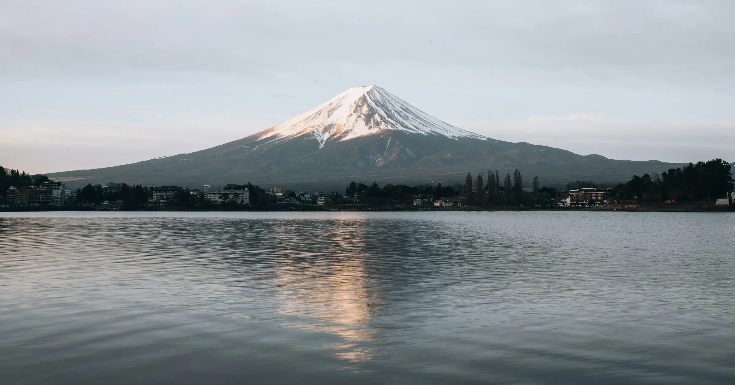 Mount Fuji reflected in Lake Kawaguchiko, a classic stop on a 10 day Japan itinerary