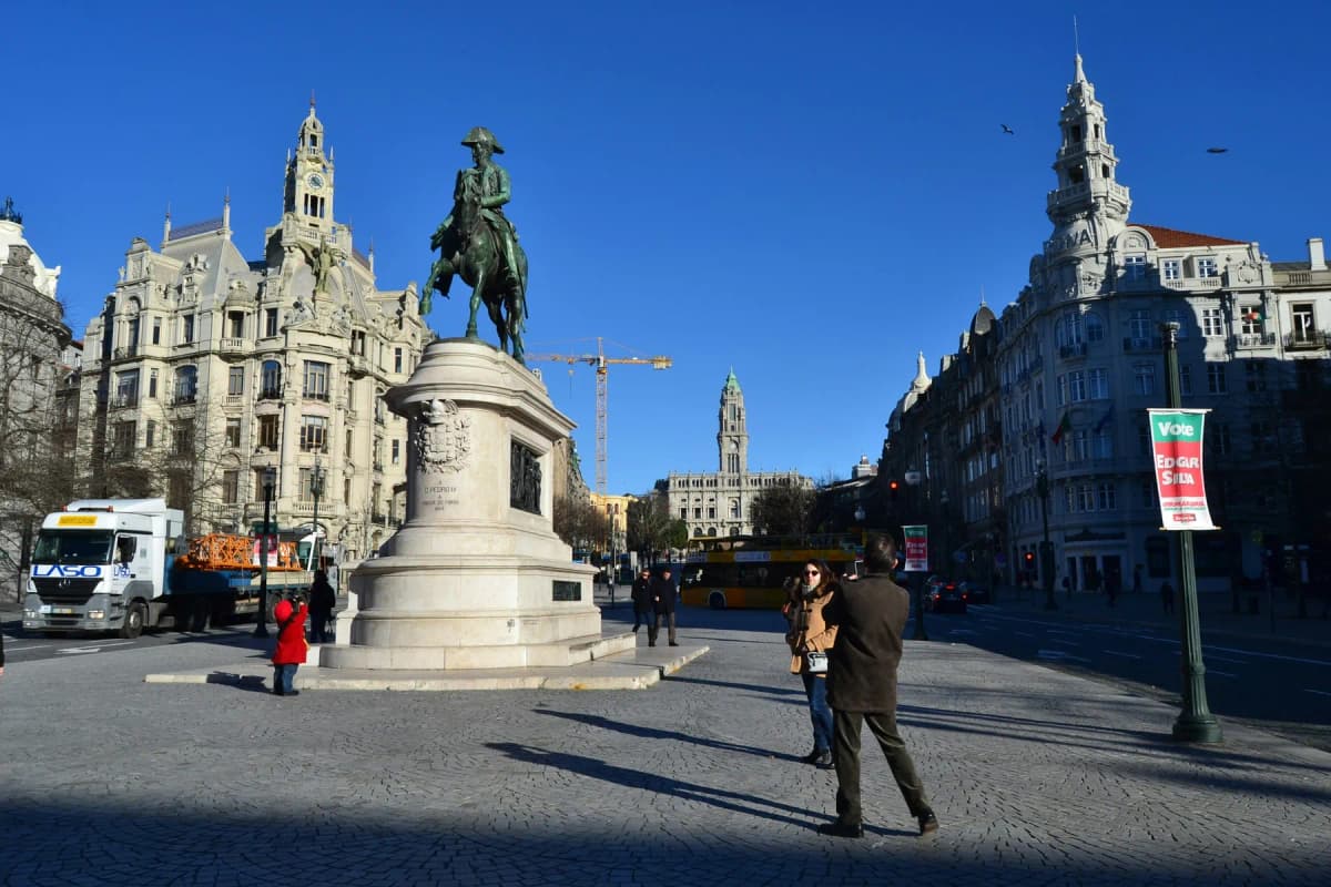 The equestrian statue in Praça da Liberdade with Avenida dos Aliados and Porto City Hall behind